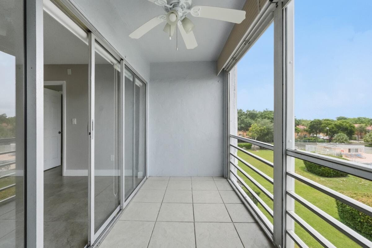 7980 N French Drive Unit 3-305, Pembroke Pines, FL 33024 photo 28