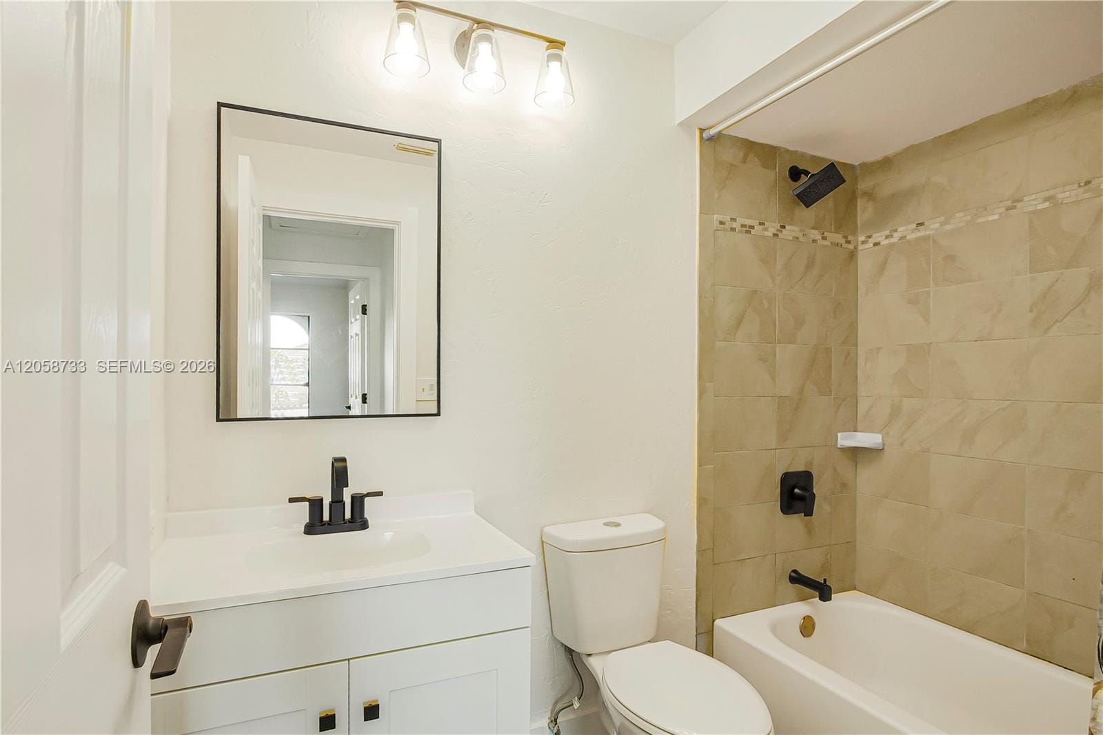 2935 SW 1st Place, Cape Coral, FL 33914 photo 5