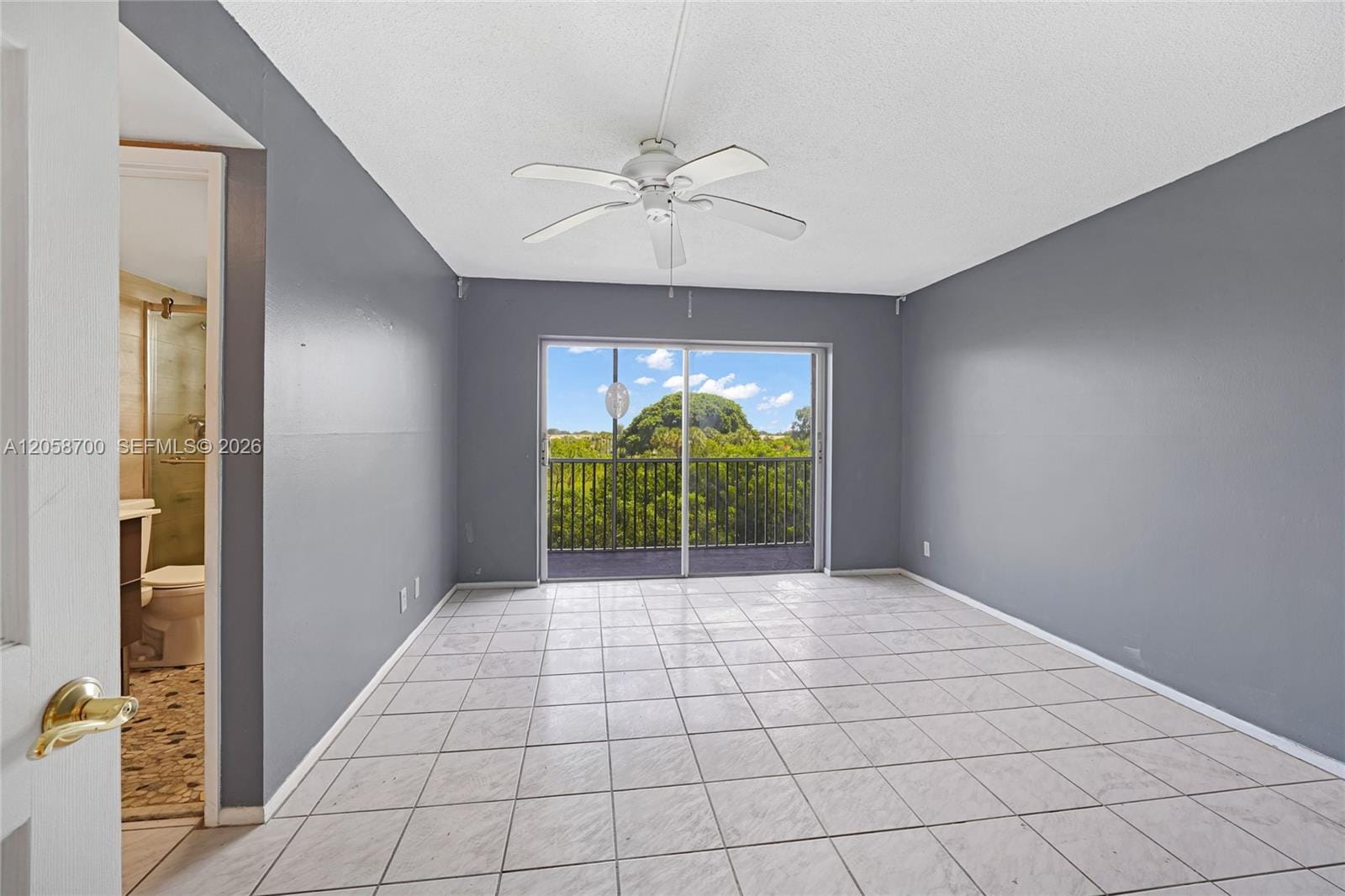 4800 Hillcrest Lane 402, Hollywood, FL 33021 photo 14