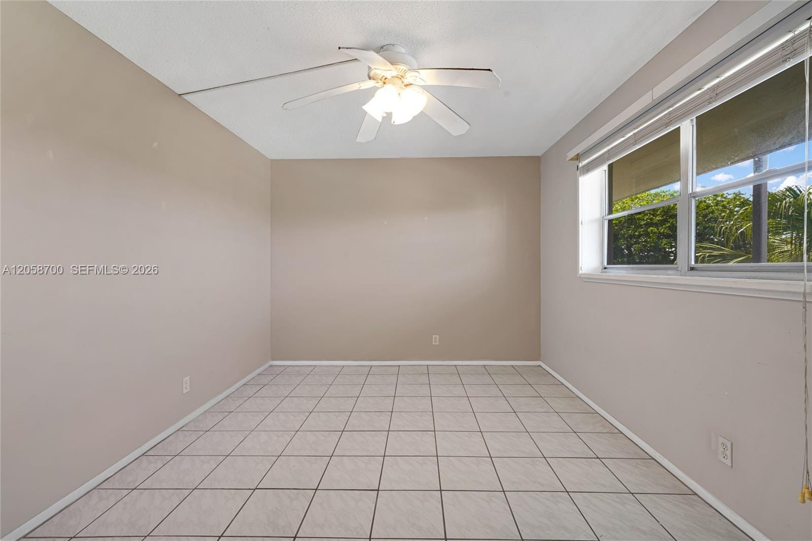 4800 Hillcrest Lane 402, Hollywood, FL 33021 photo 19