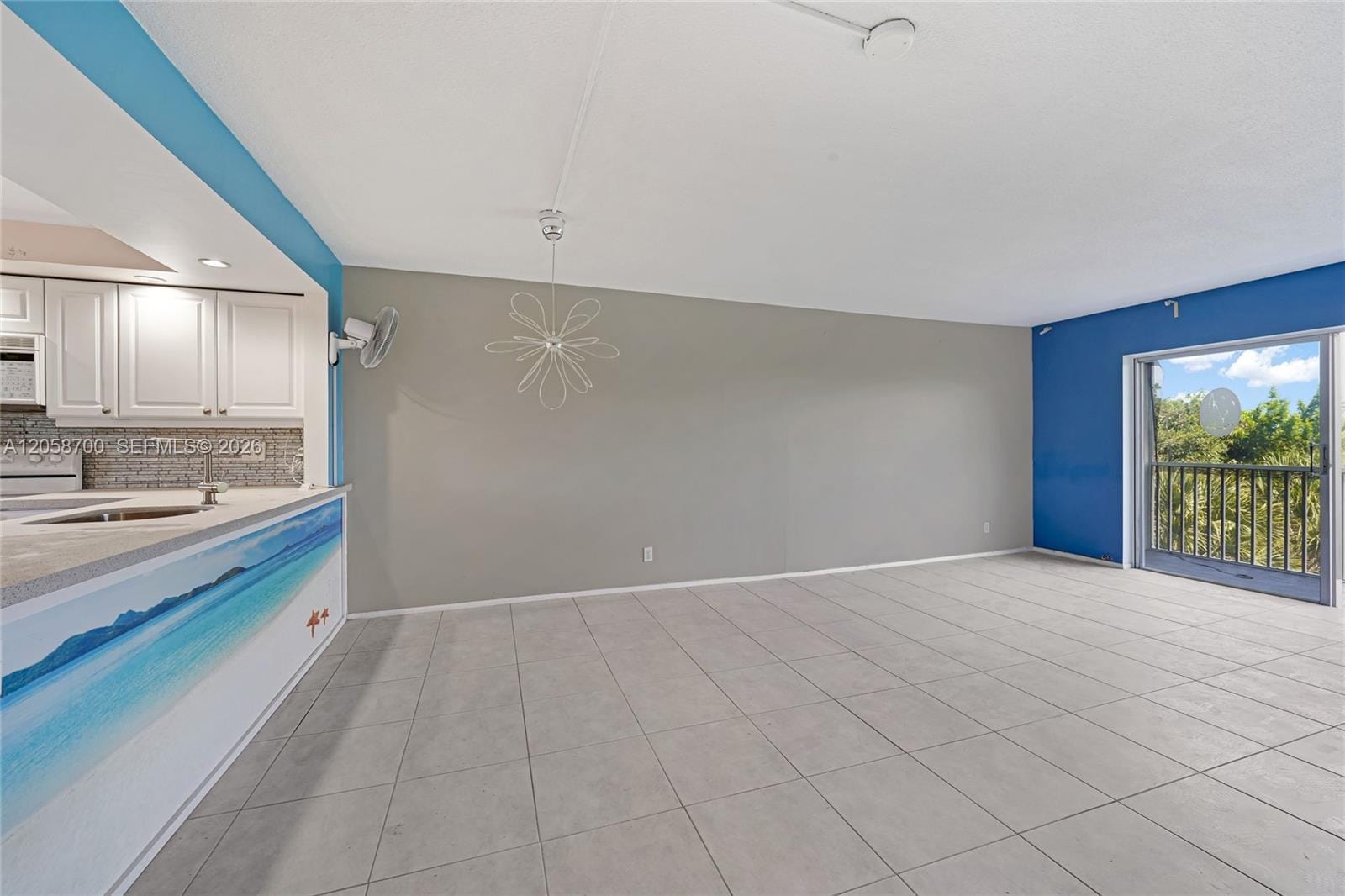 4800 Hillcrest Lane 402 — photo 6