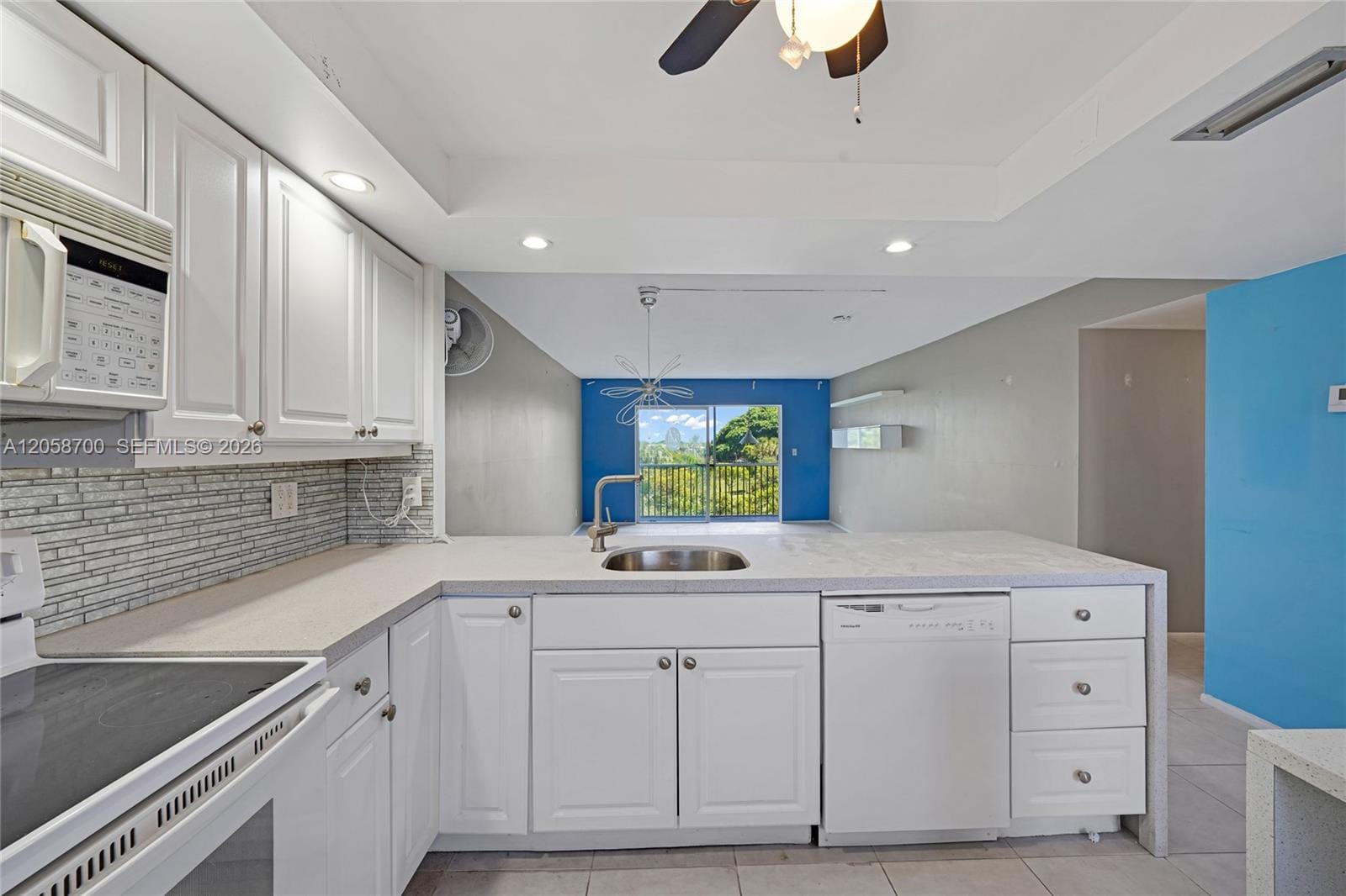 4800 Hillcrest Lane 402 — photo 10