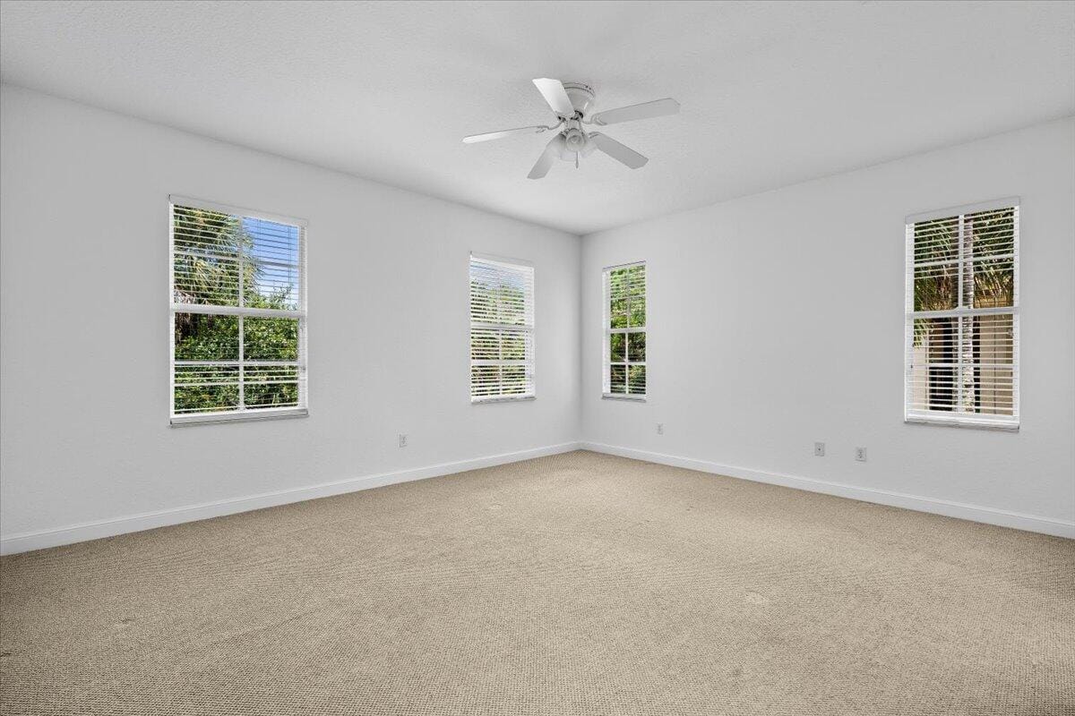 1049 Vintner Boulevard, Palm Beach Gardens, FL 33410 photo 28