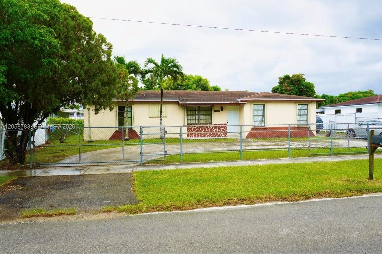 Pending home at 25410 SW 127th Avenue, Homestead, FL 33032