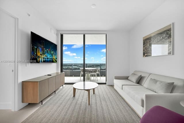 159 NE 6th Street 2515, Miami, FL 33132