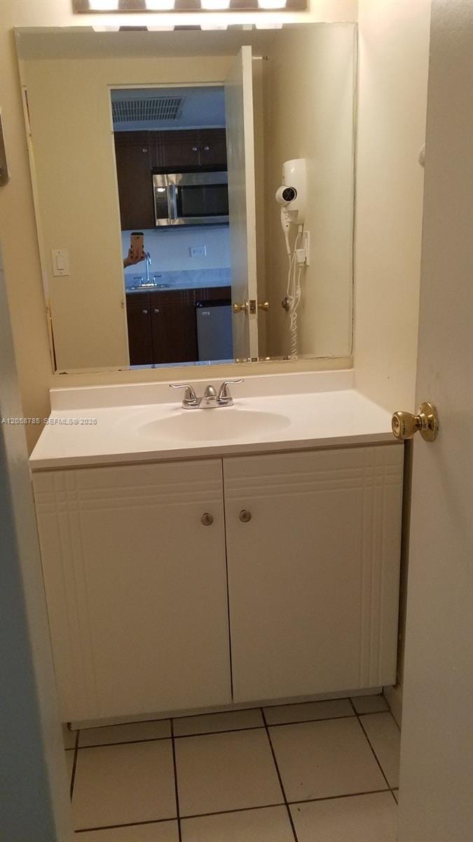 19201 Collins Avenue 429 — photo 3