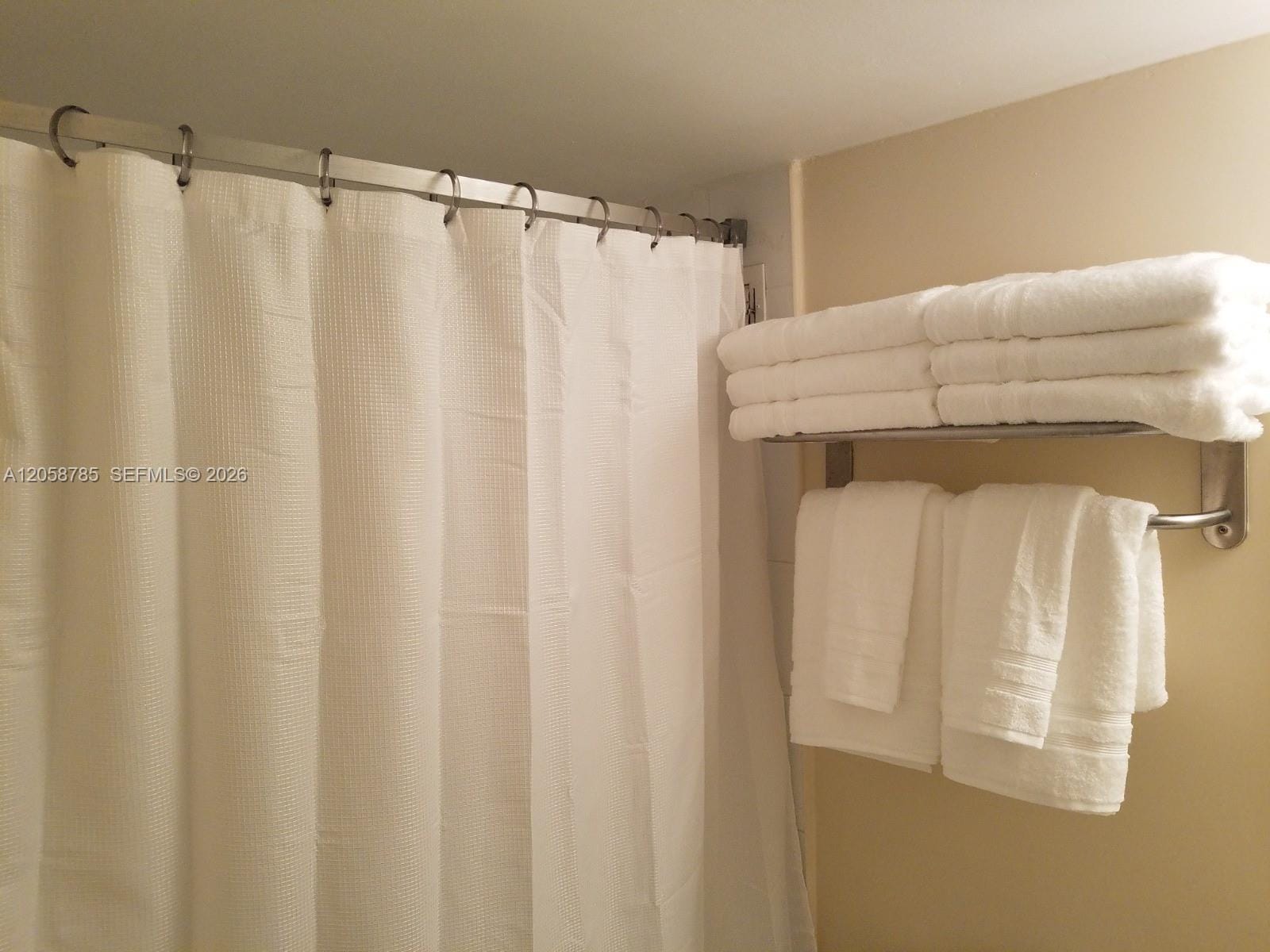 19201 Collins Avenue 429 — photo 8