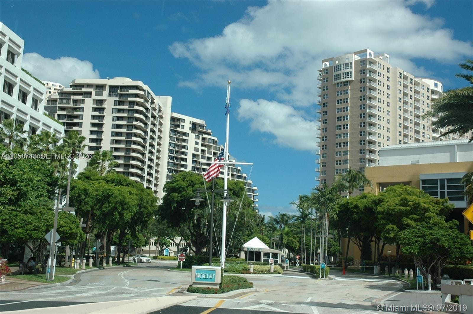 540 Brickell Key Drive 719, Miami, FL 33131 photo 27