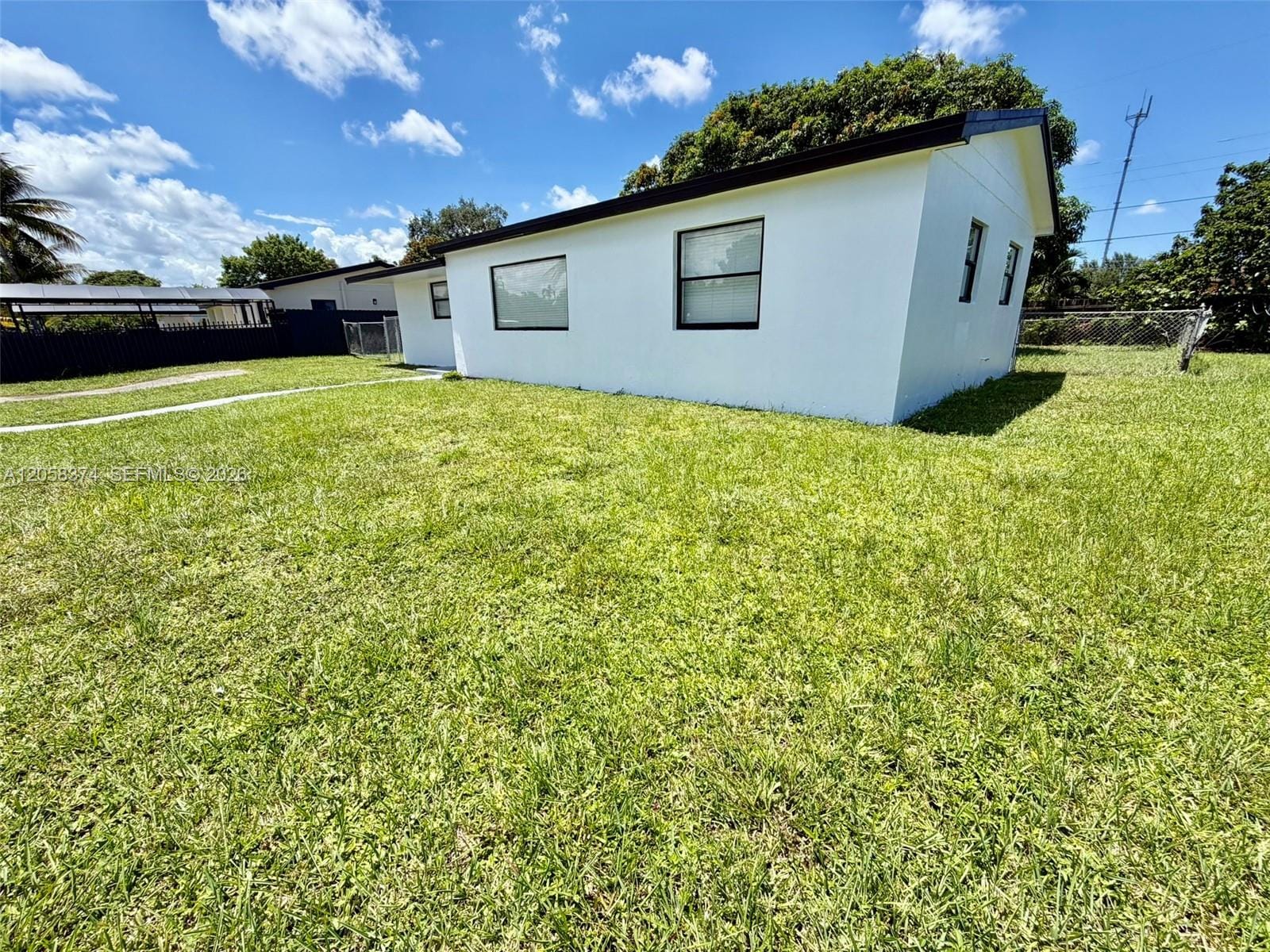 1101 NW 201st Street — photo 4