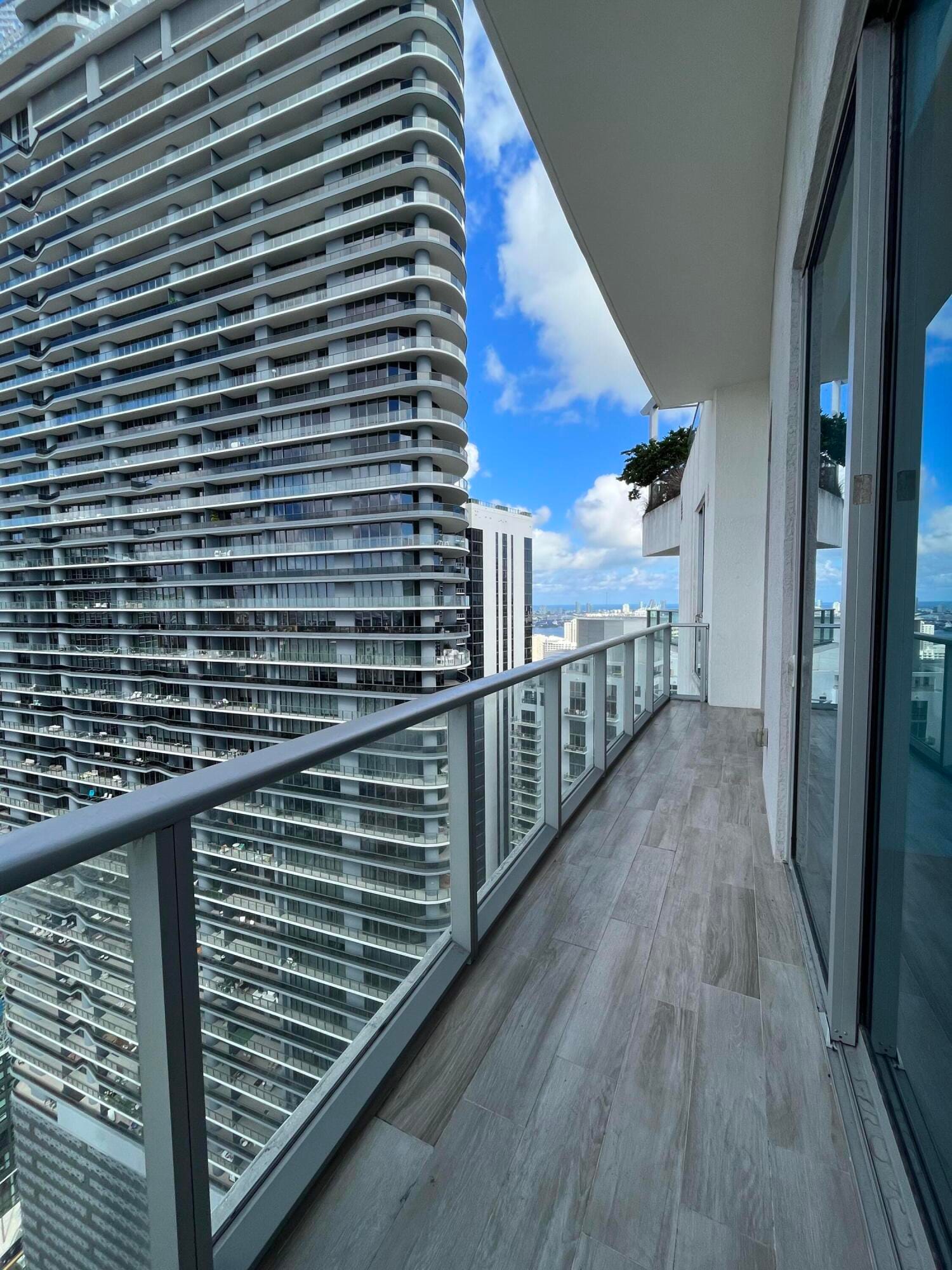 1100 S MIAMI Avenue 4209 — photo 9