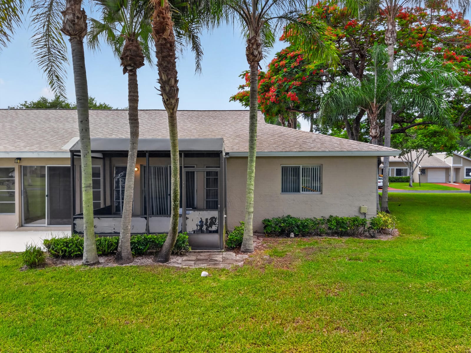 18716 SCHOONER Drive — photo 9