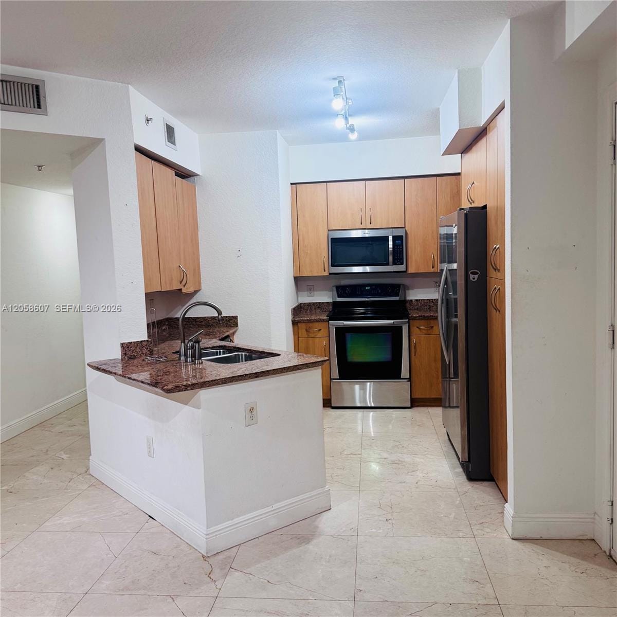 1830 Radius Drive 217, Hollywood, FL 33020 photo 2