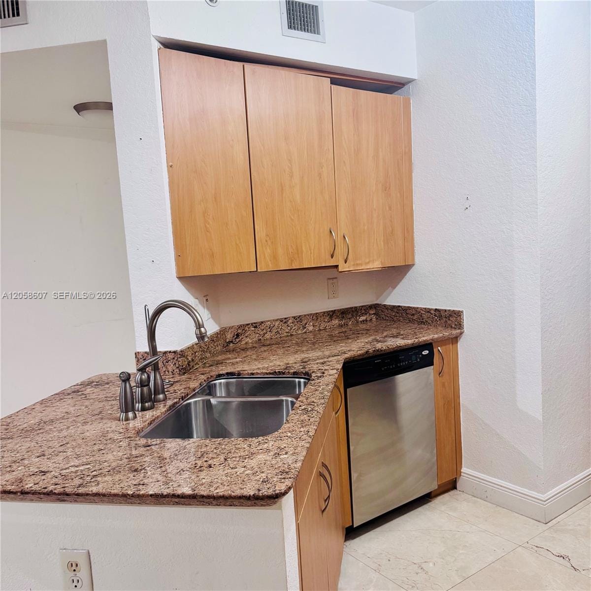 1830 Radius Drive 217, Hollywood, FL 33020 photo 3