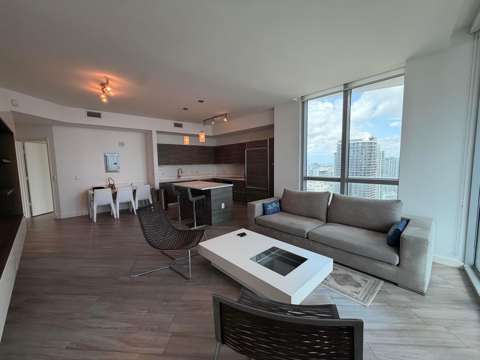1100 S MIAMI Avenue 4210 — photo 11