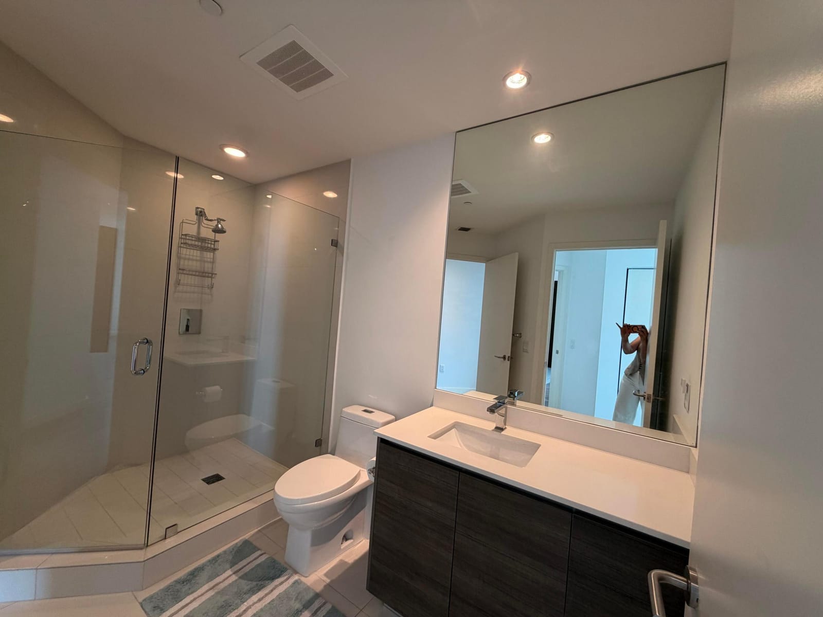 1100 S MIAMI Avenue 4210 — photo 5