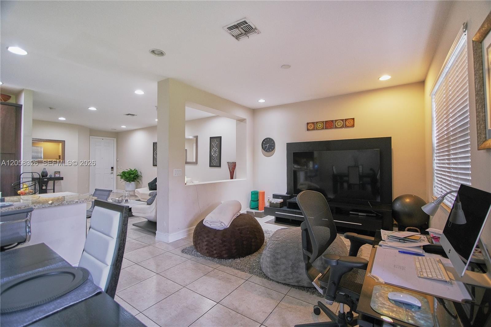 129 Riverwalk Circle E — photo 8