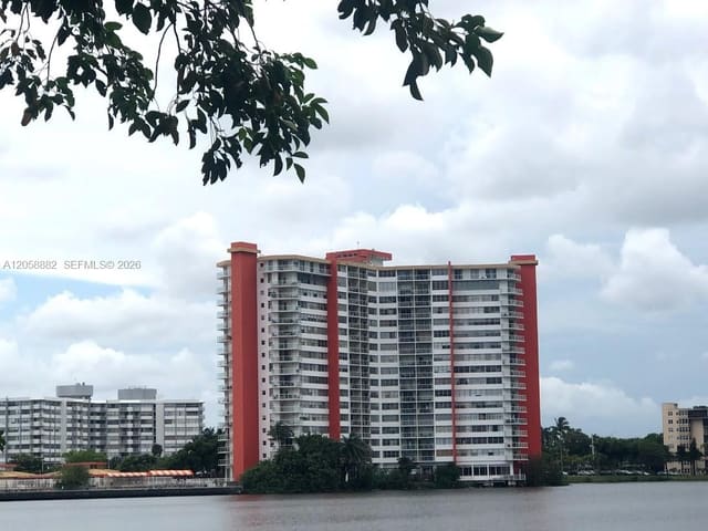 1301 NE Miami Gardens Drive 1611W, Miami, FL 33179