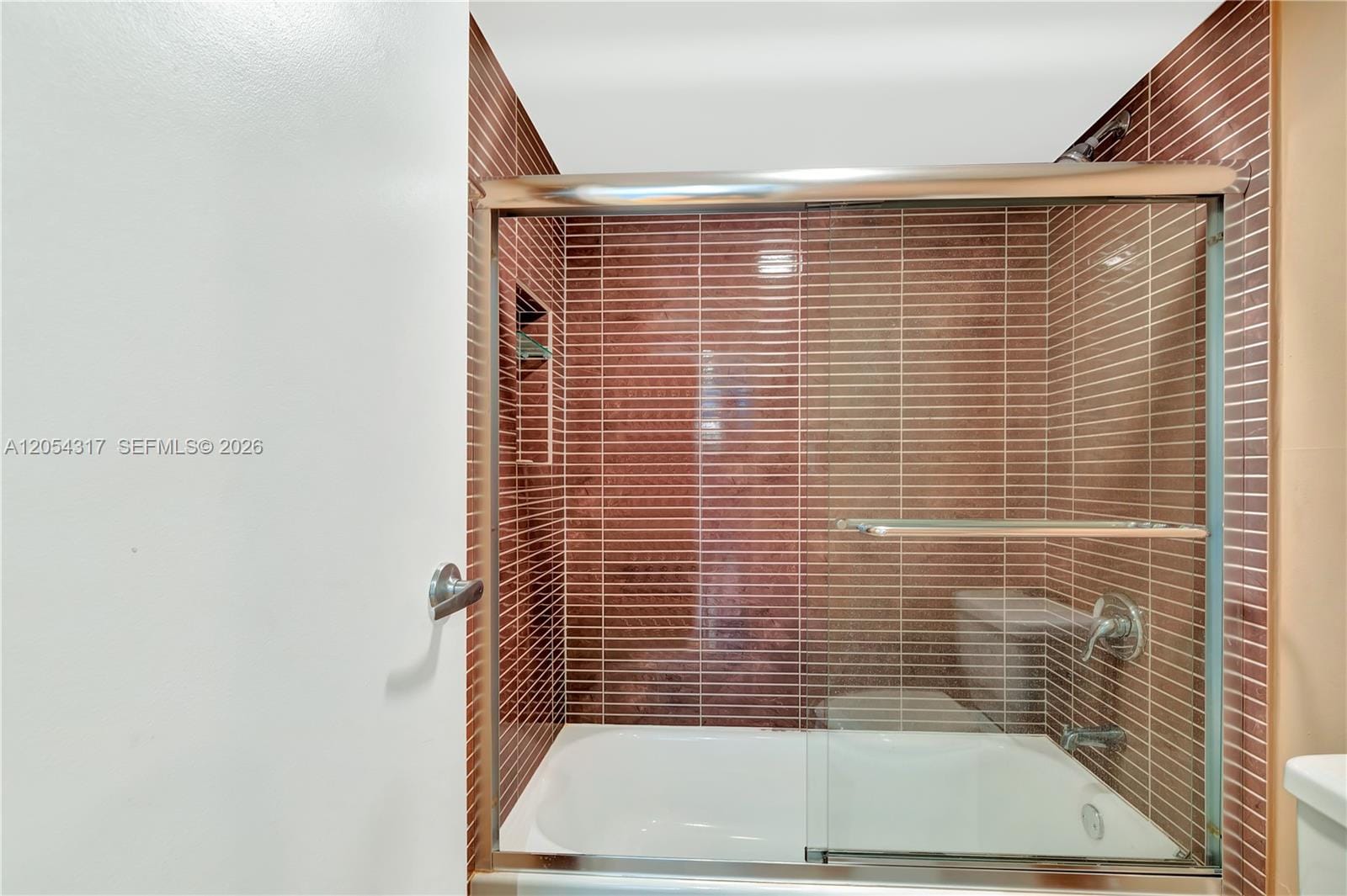 2625 Collins Avenue 1609 — photo 4