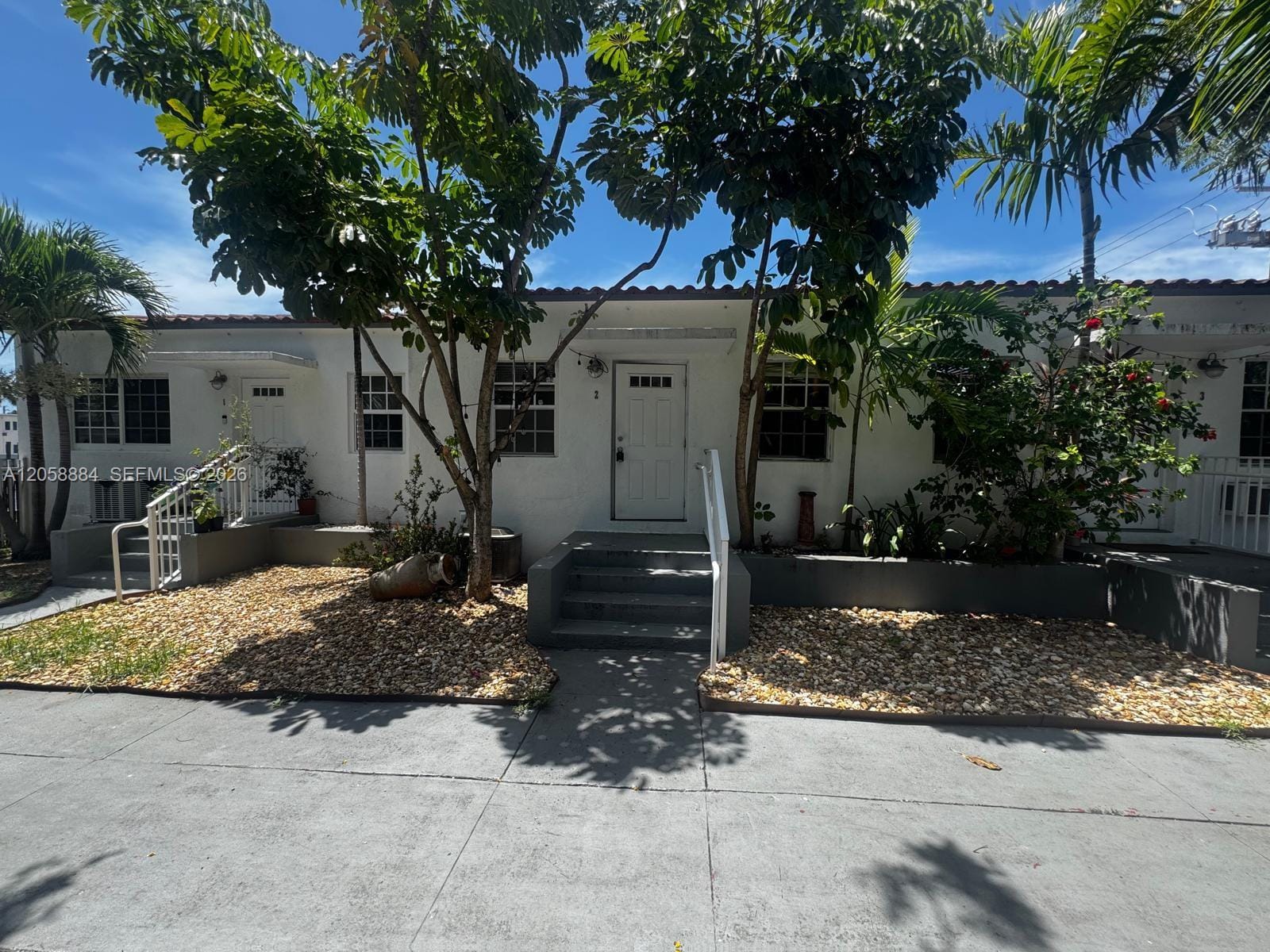 8335 Crespi Boulevard 2, Miami Beach, FL 33141 photo 1