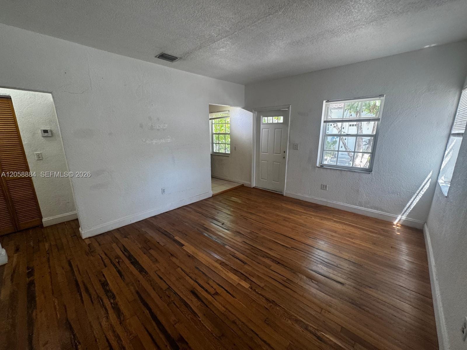 8335 Crespi Boulevard 2, Miami Beach, FL 33141 photo 5