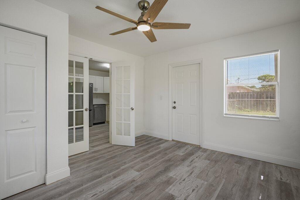 911 SE Dolphin Drive, Stuart, FL 34996 photo 15