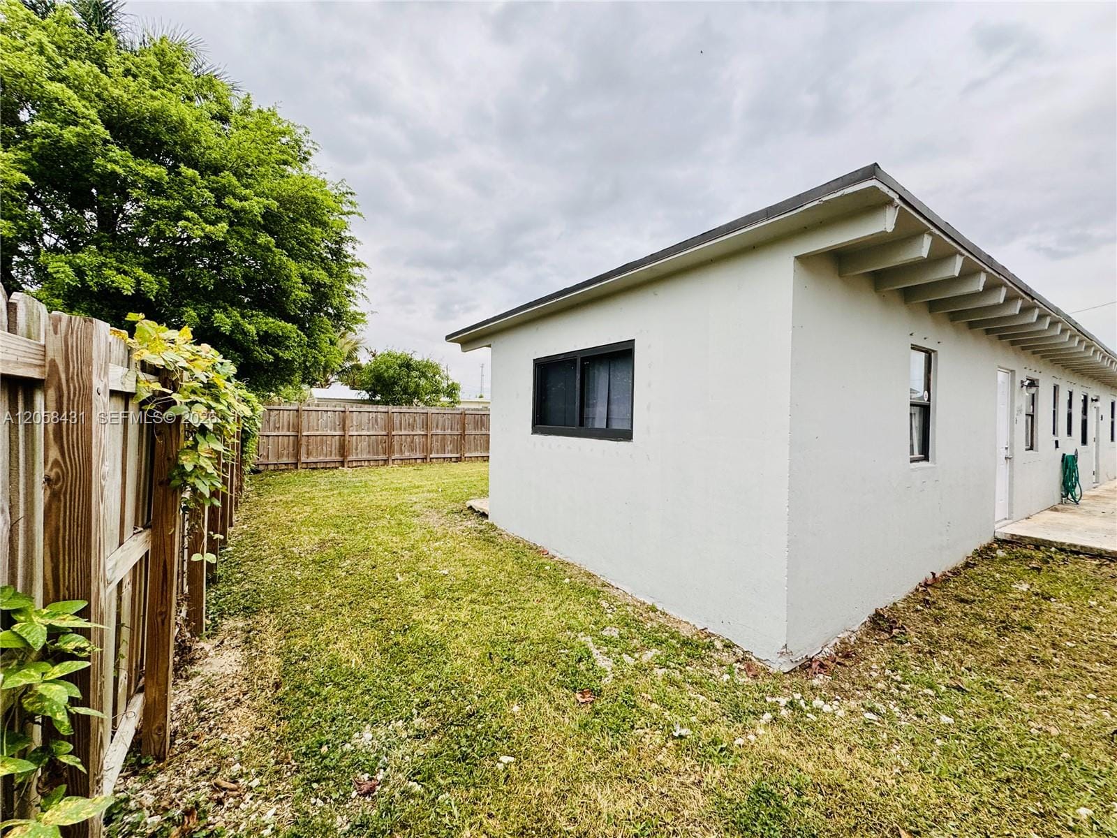 536 SW 6th Terrace — photo 8