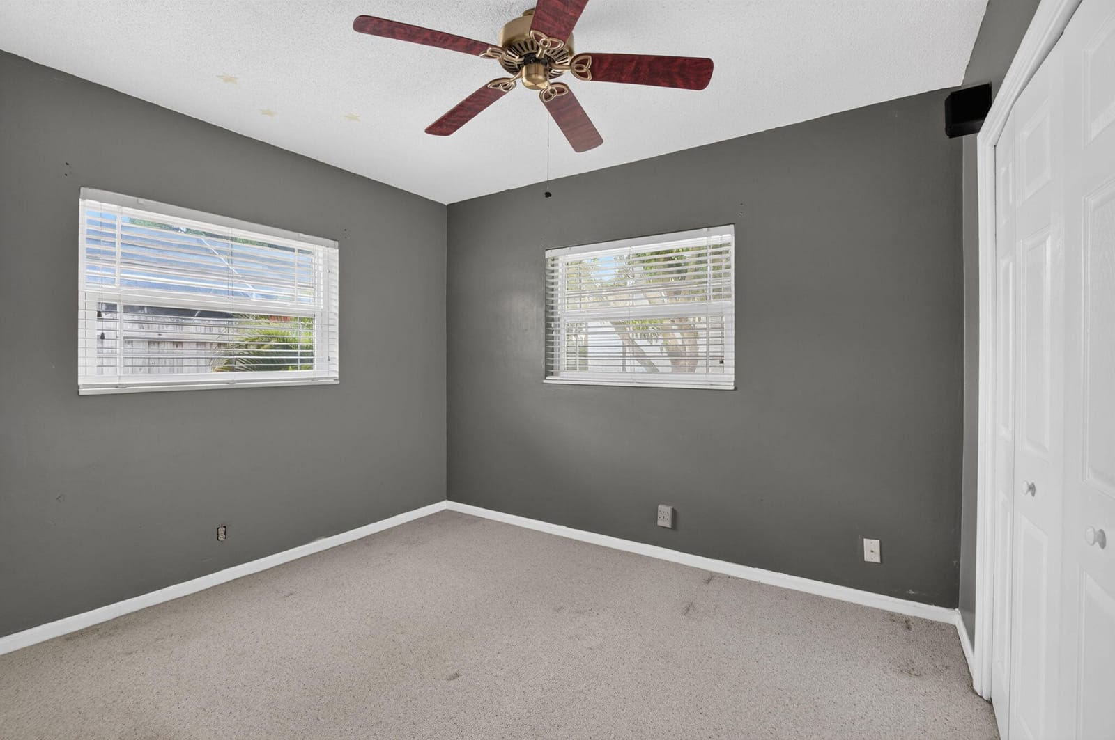 1011 SW 7TH Street — photo 8