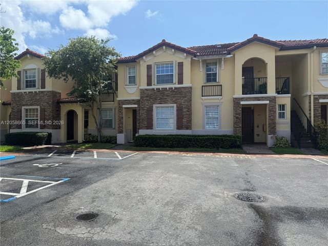 1655 NE 33rd Road 105-4, Homestead, FL 33033