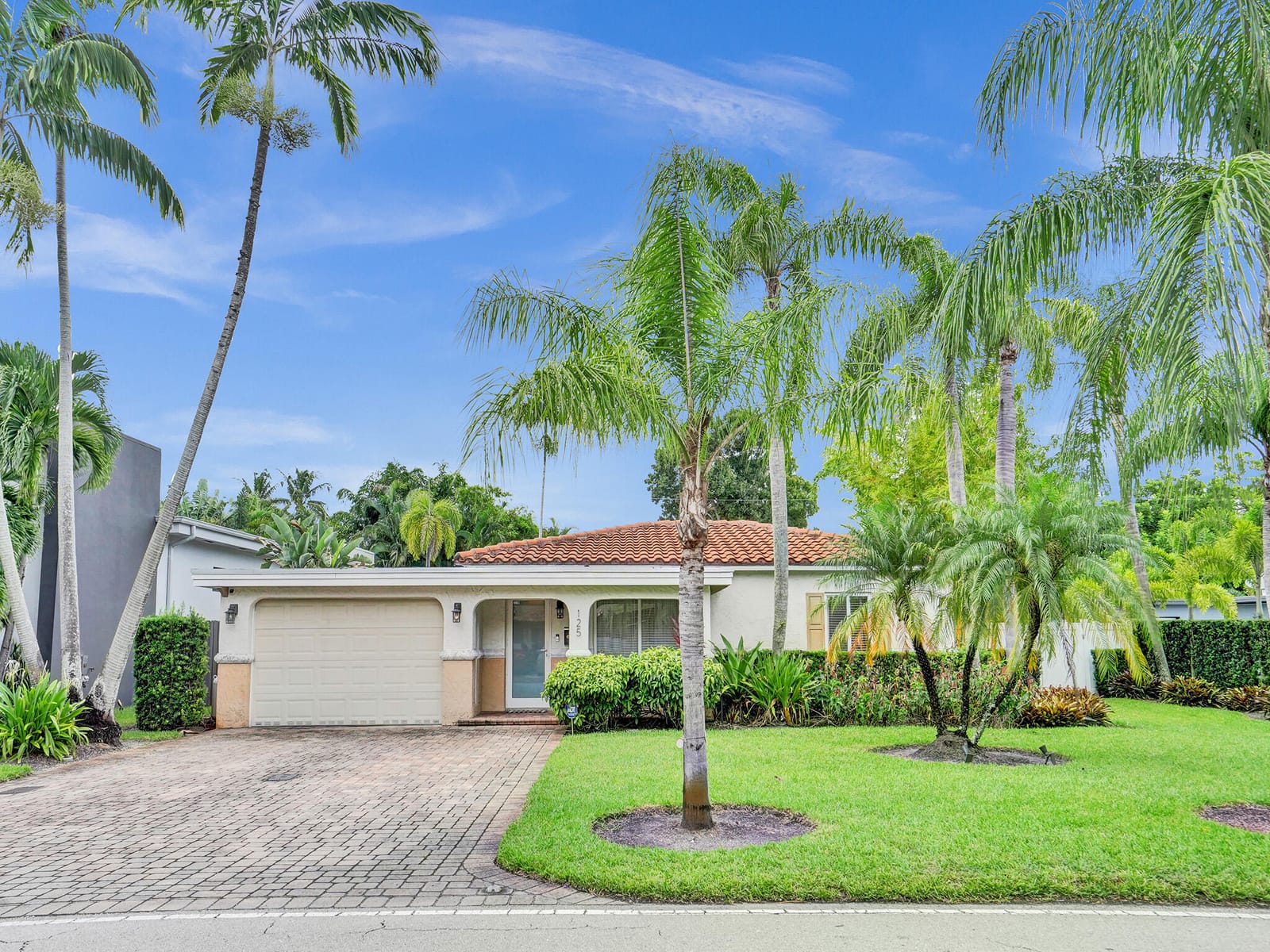 125 NE 21ST Court, Wilton Manors, FL 33305 photo 1