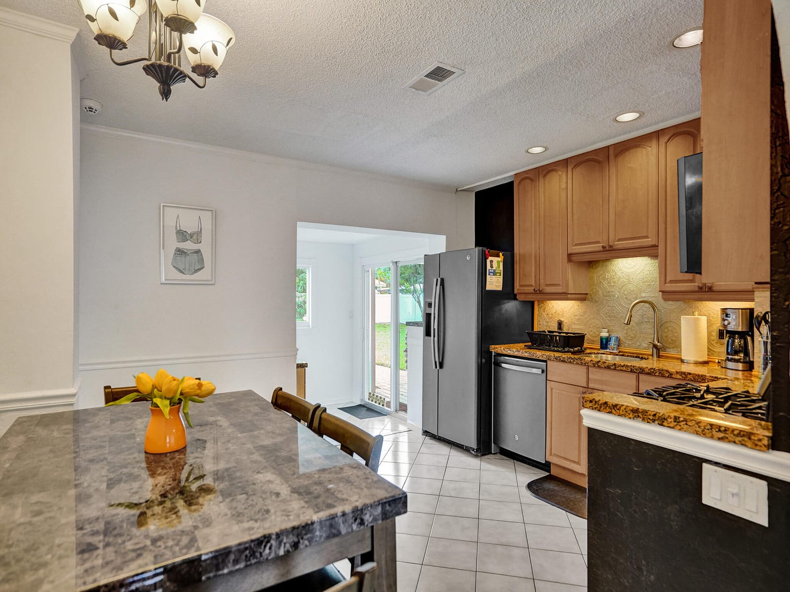 125 NE 21ST Court, Wilton Manors, FL 33305 photo 18
