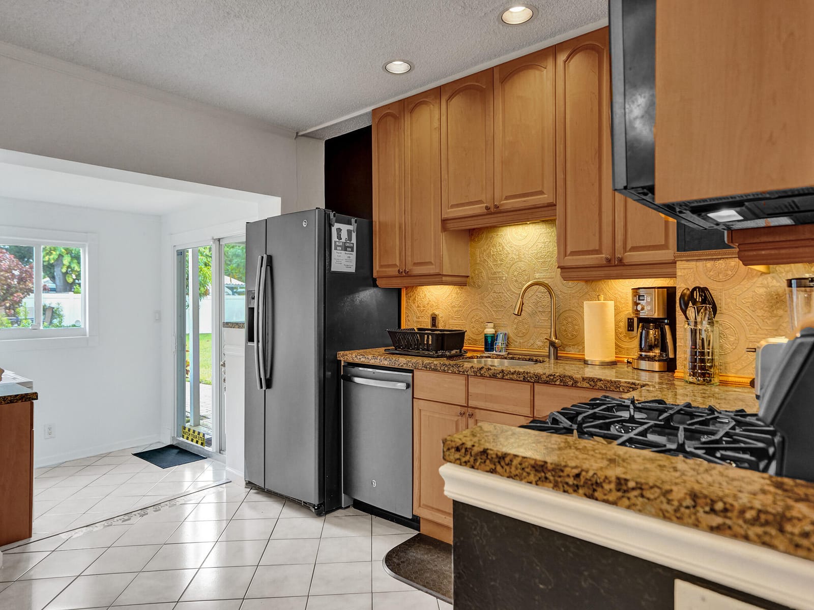 125 NE 21ST Court, Wilton Manors, FL 33305 photo 19