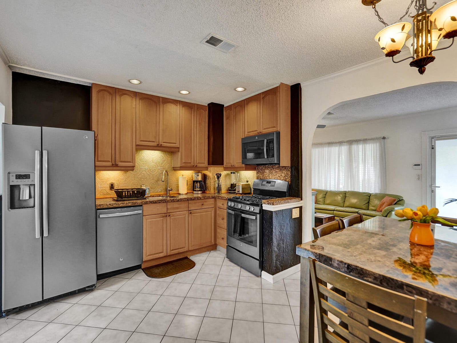 125 NE 21ST Court, Wilton Manors, FL 33305 photo 22
