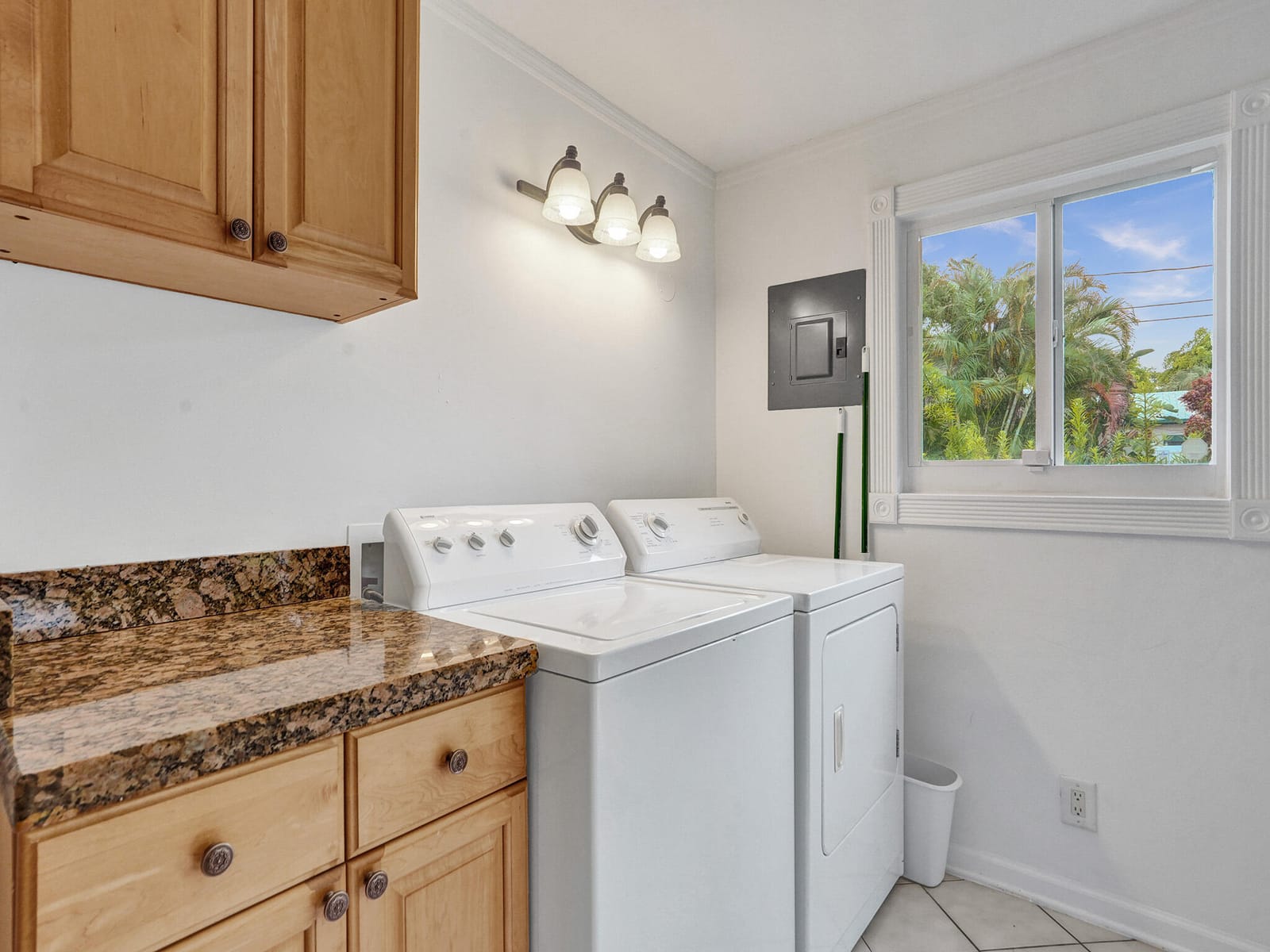 125 NE 21ST Court, Wilton Manors, FL 33305 photo 24