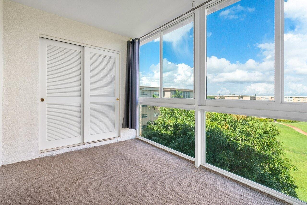 2615 NE 1ST Court 407 — photo 11