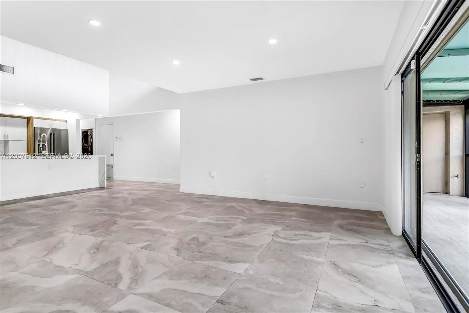 8350 Dundee Terrace — photo 12