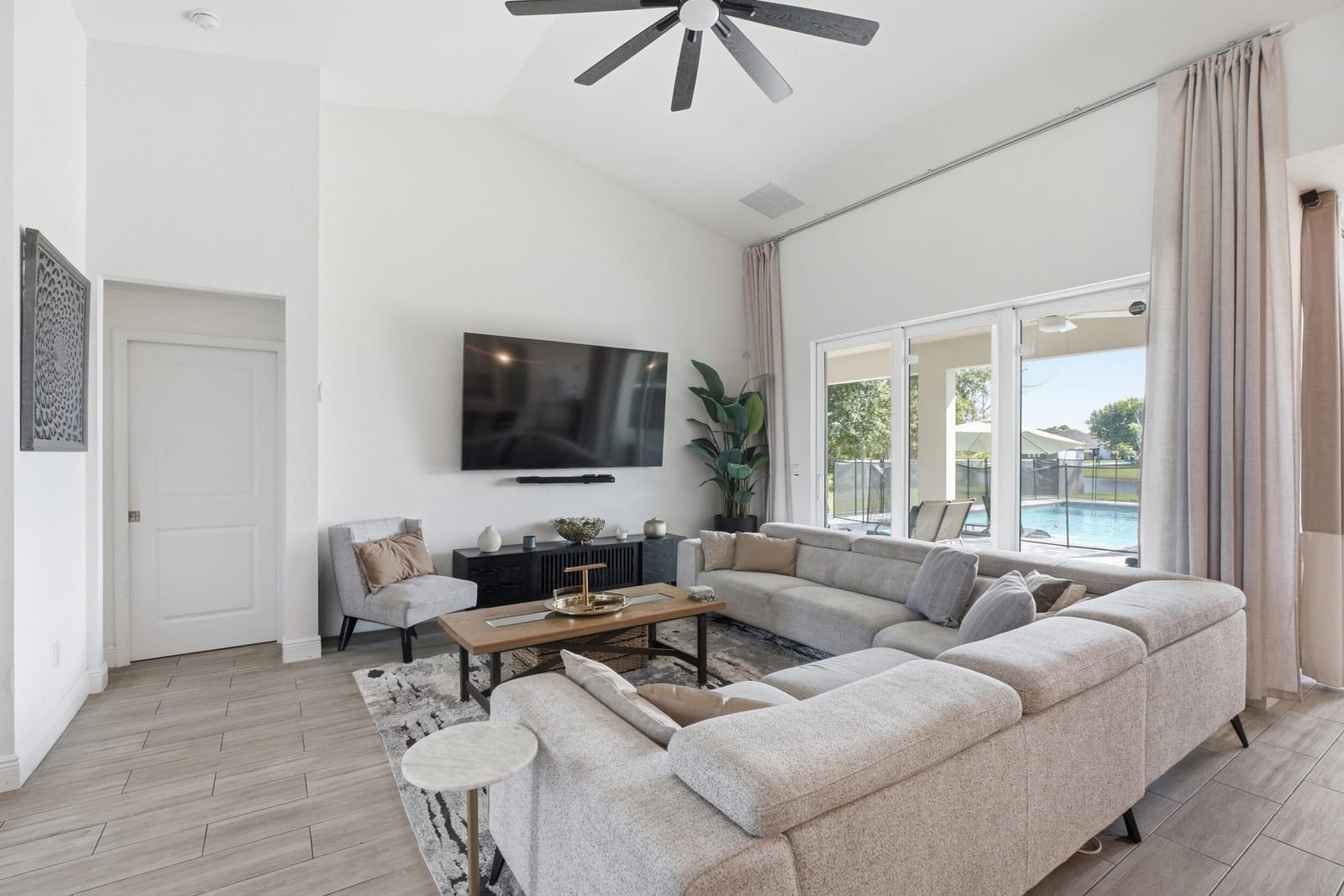1174 SW Edinburgh Drive, Port St. Lucie, FL 34953 photo 8