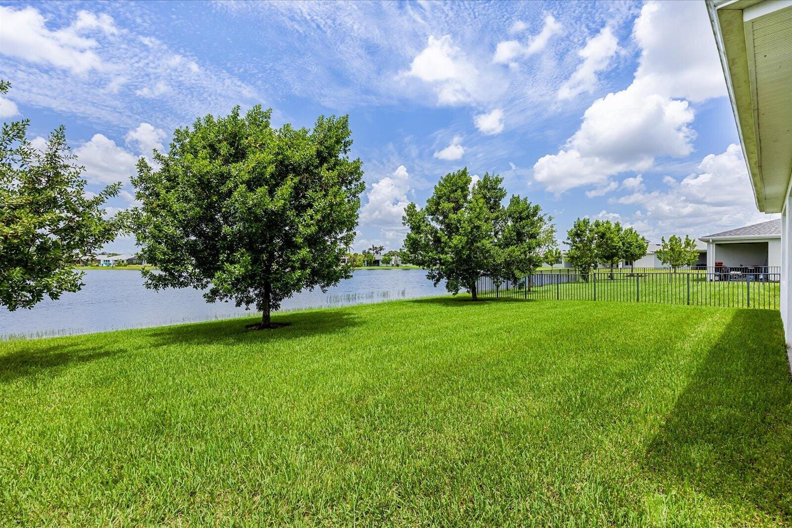10704 SW Estella Lane, Port St. Lucie, FL 34987 photo 28