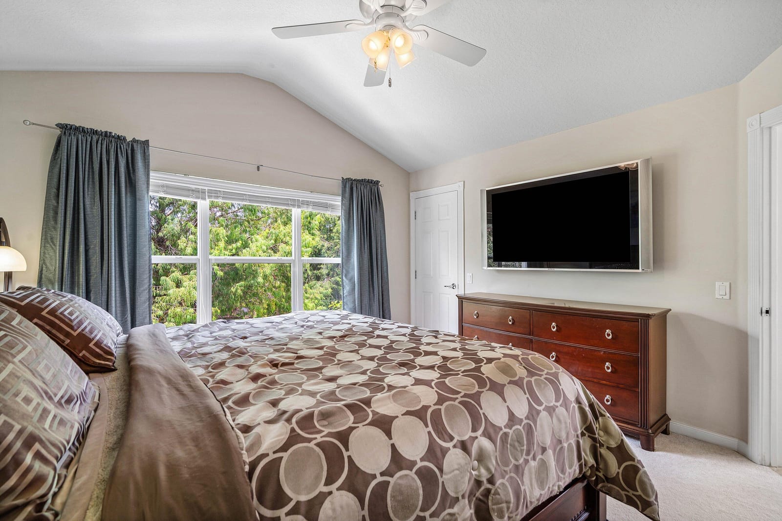 1154 PINEWOOD LAKE Court — photo 9