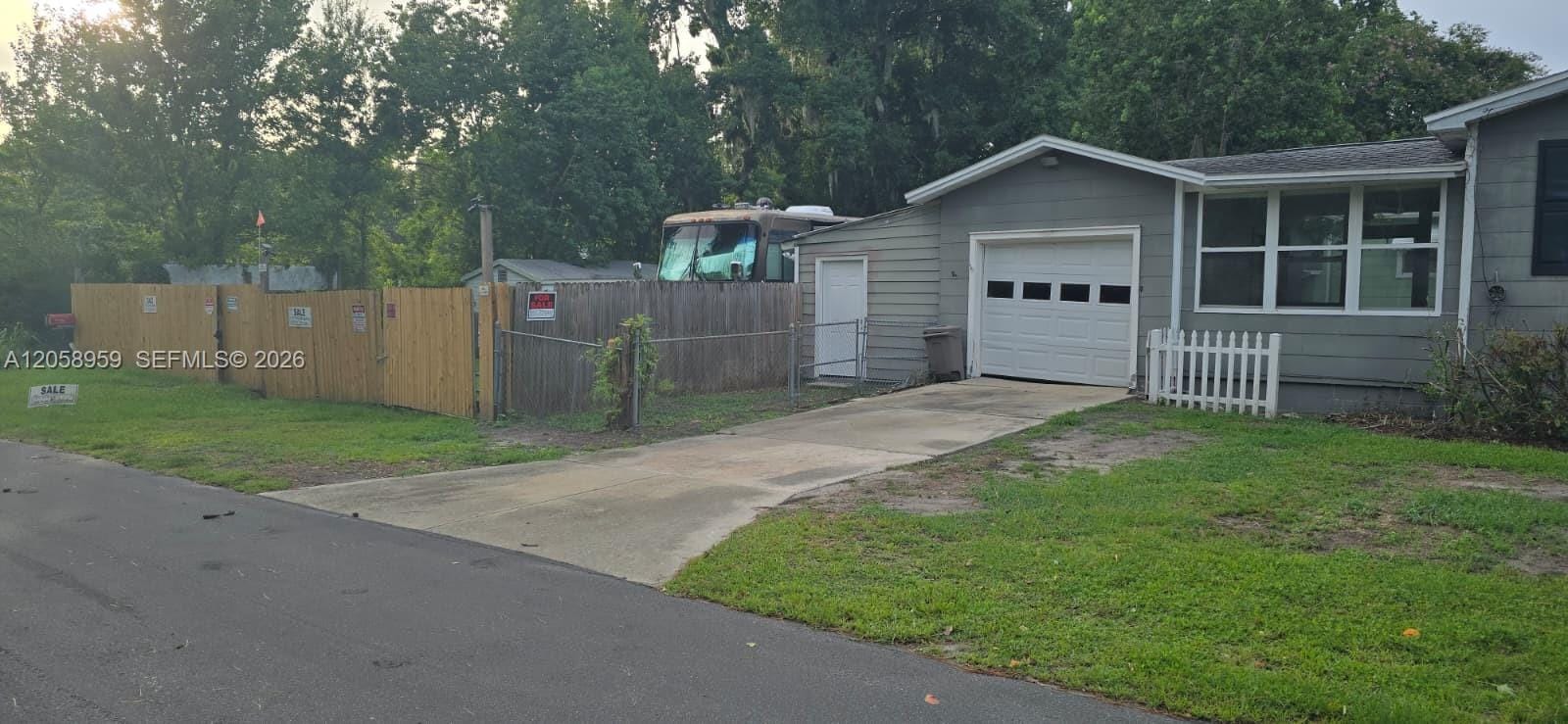 1456 Dakar, FL 32205