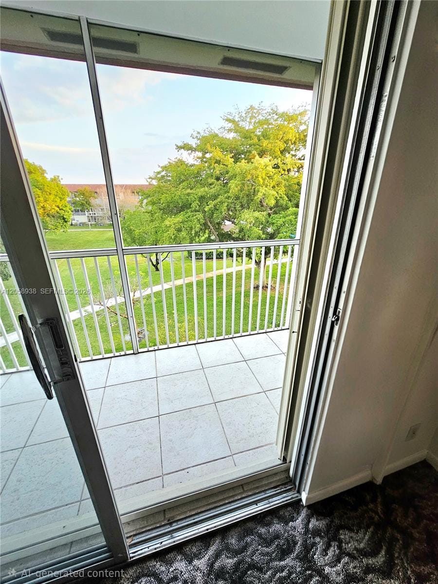 13250 SW 7th Court 402L — photo 9