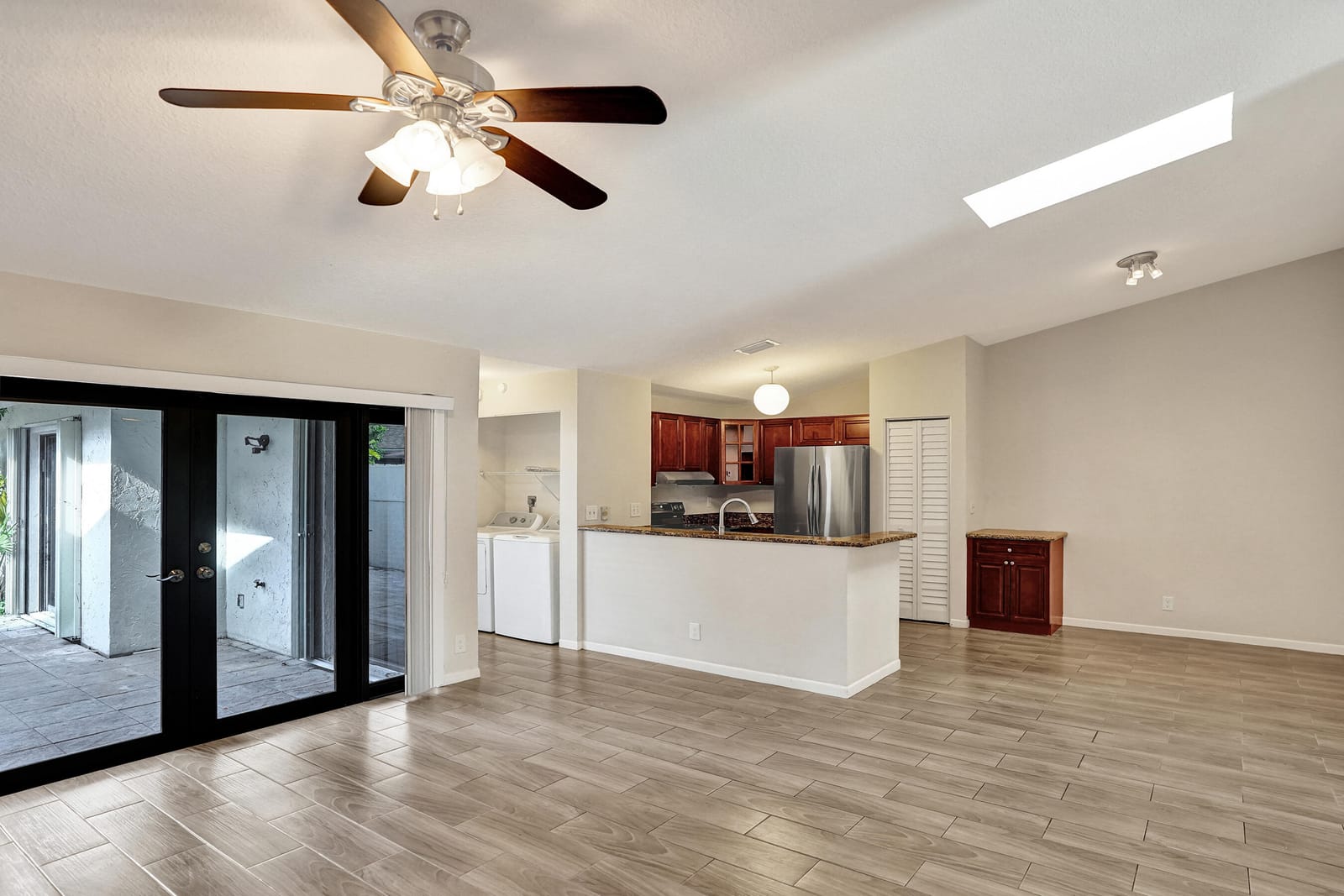 3066 S Oakland Forest Drive 902, Oakland Park, FL 33309 photo 15