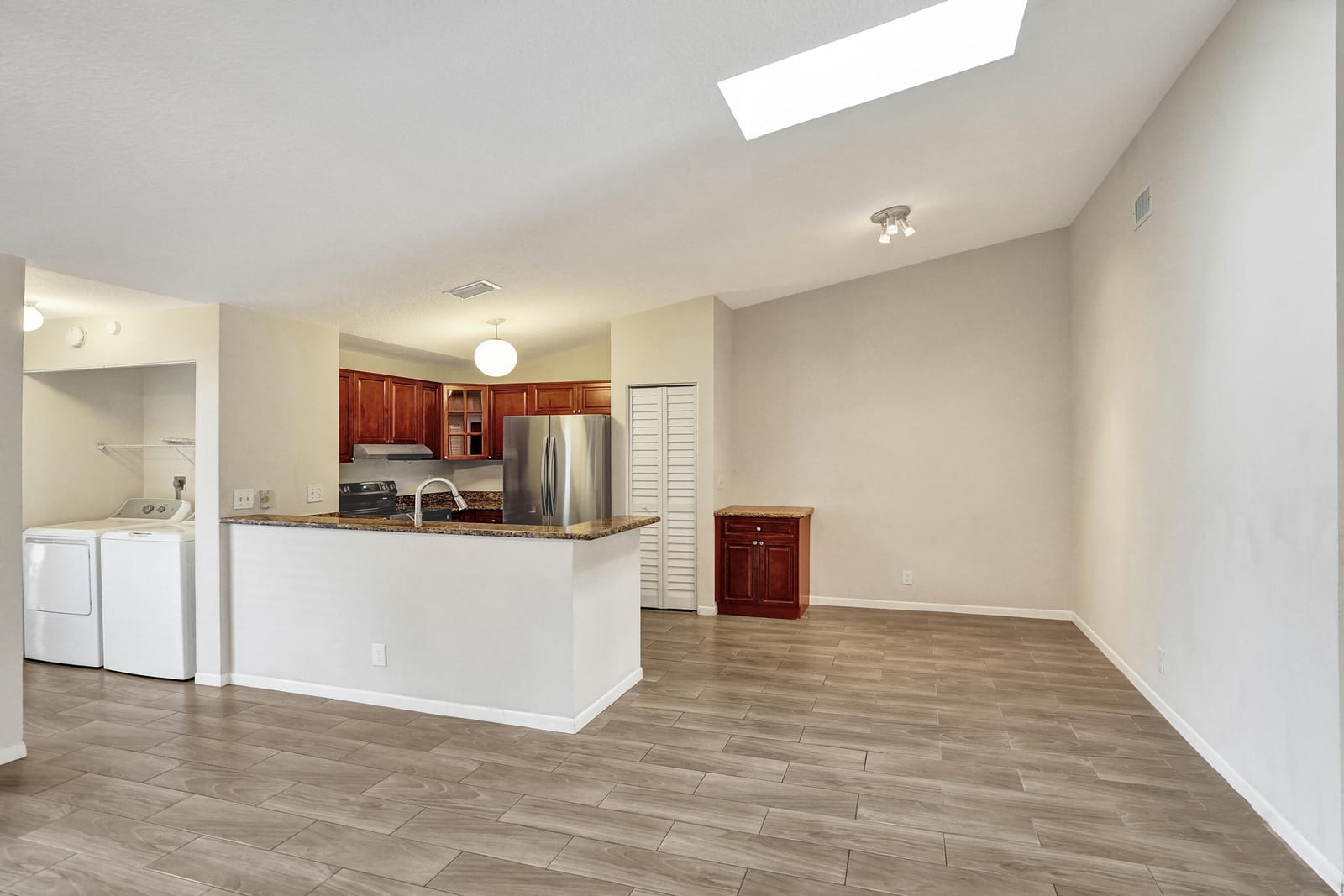 3066 S Oakland Forest Drive 902, Oakland Park, FL 33309 photo 16