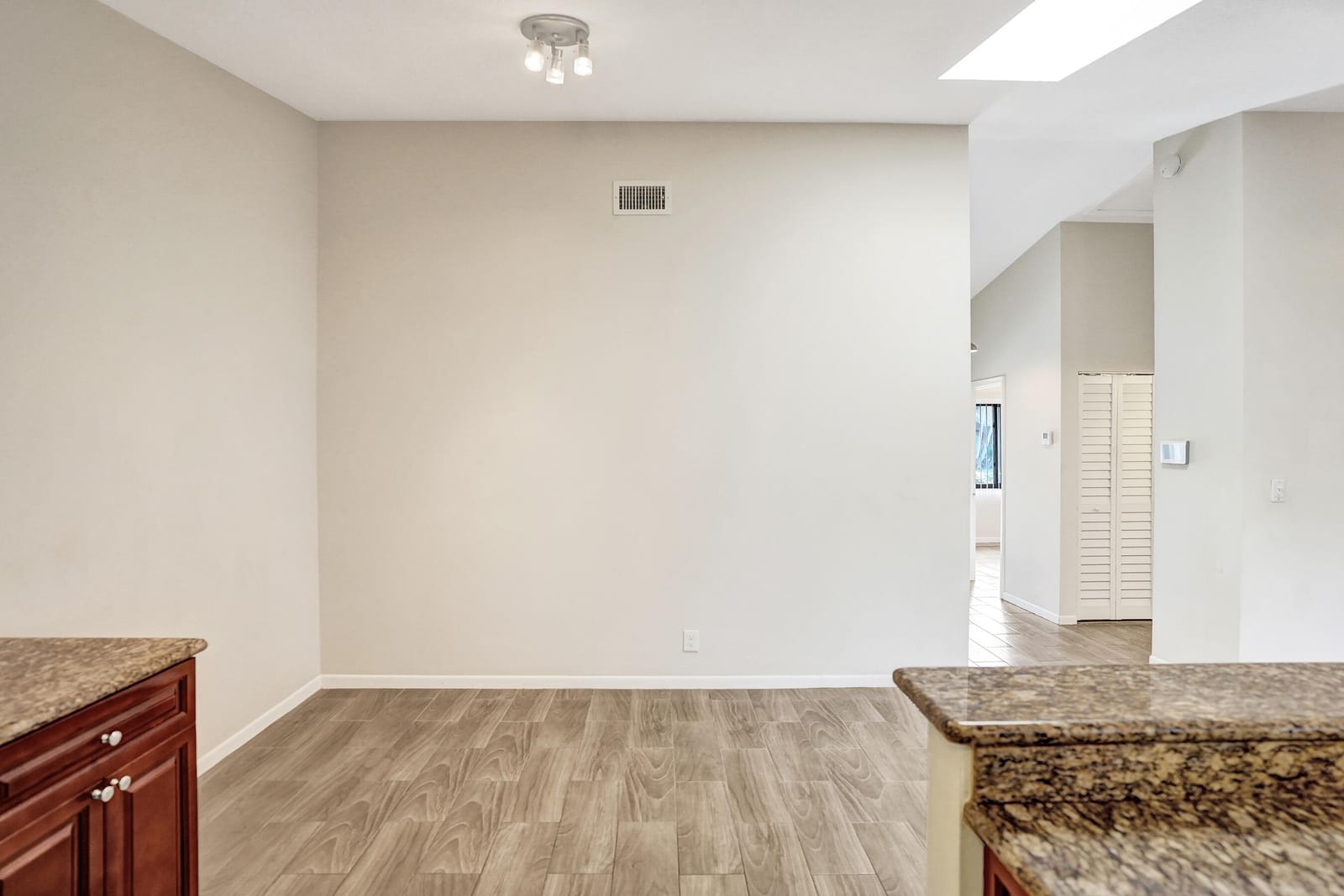 3066 S Oakland Forest Drive 902, Oakland Park, FL 33309 photo 20