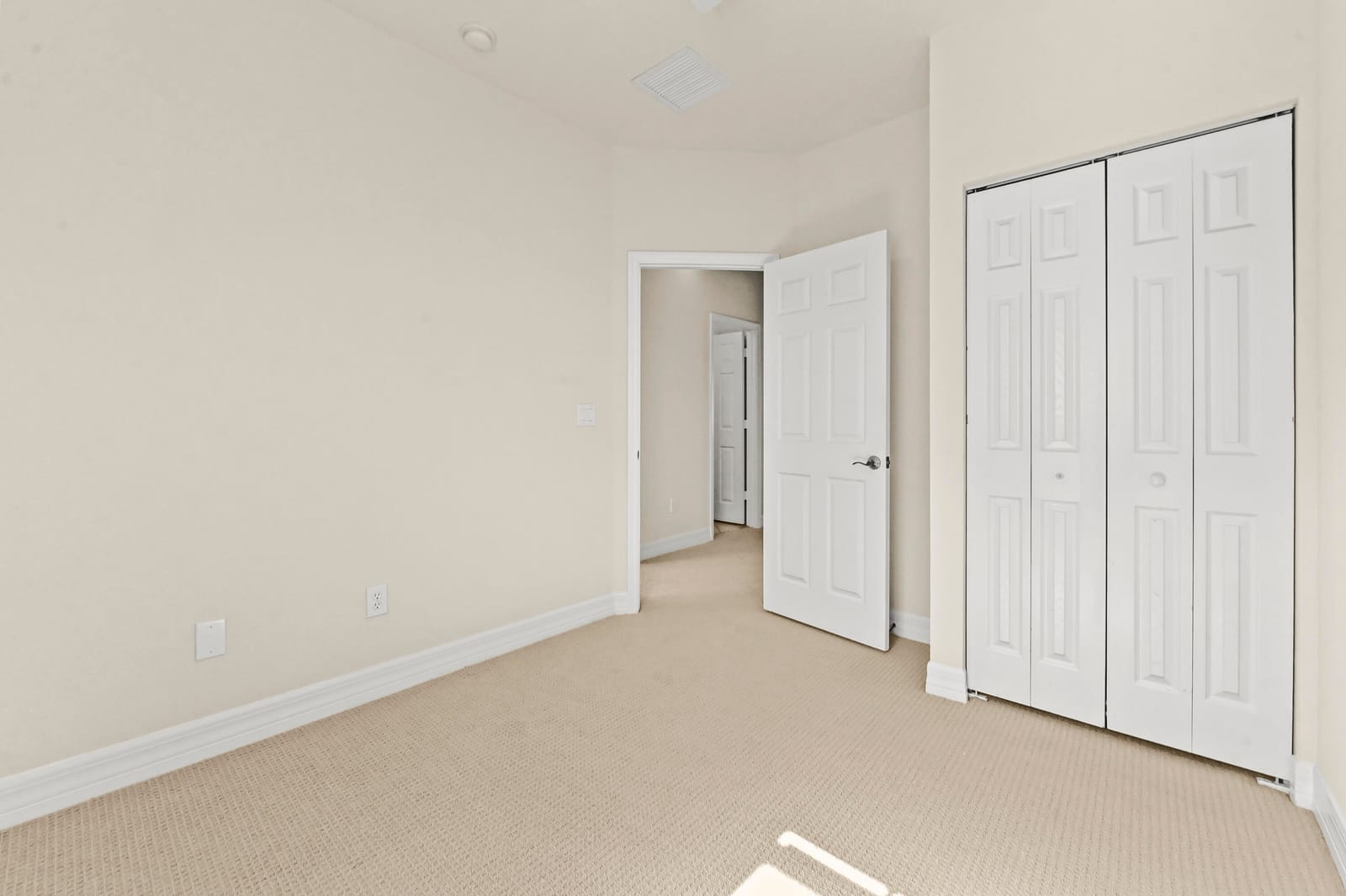 131 Harbors Way, Boynton Beach, FL 33435 photo 15