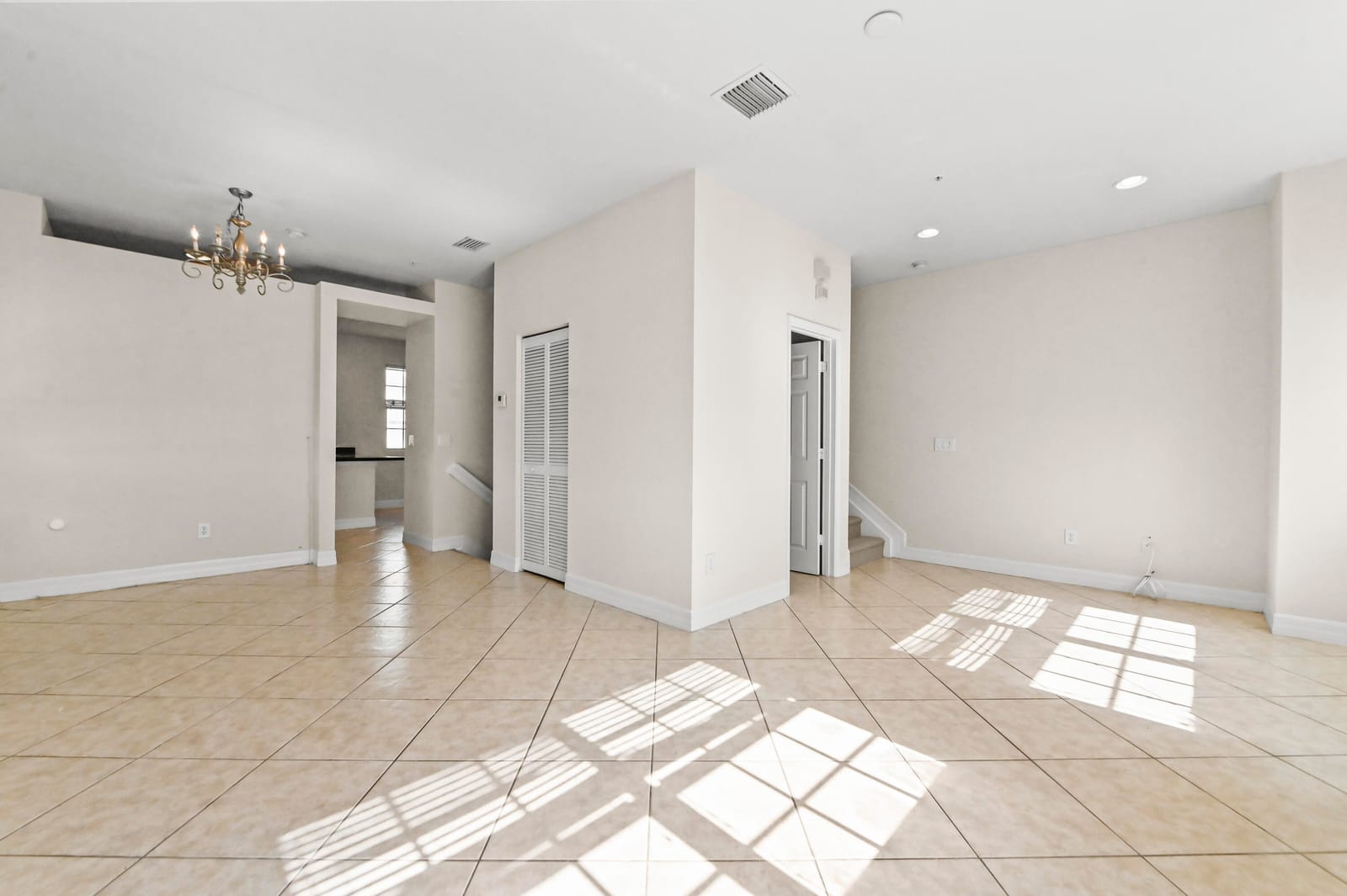 131 Harbors Way — photo 4