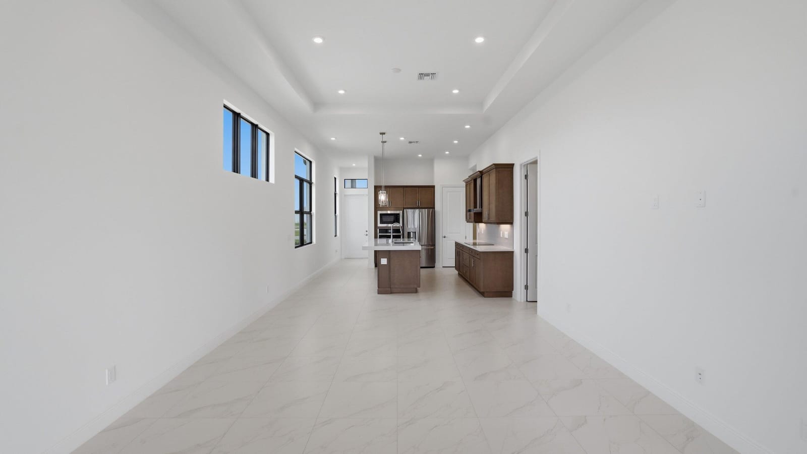 12605 SW Leopold Way — photo 4