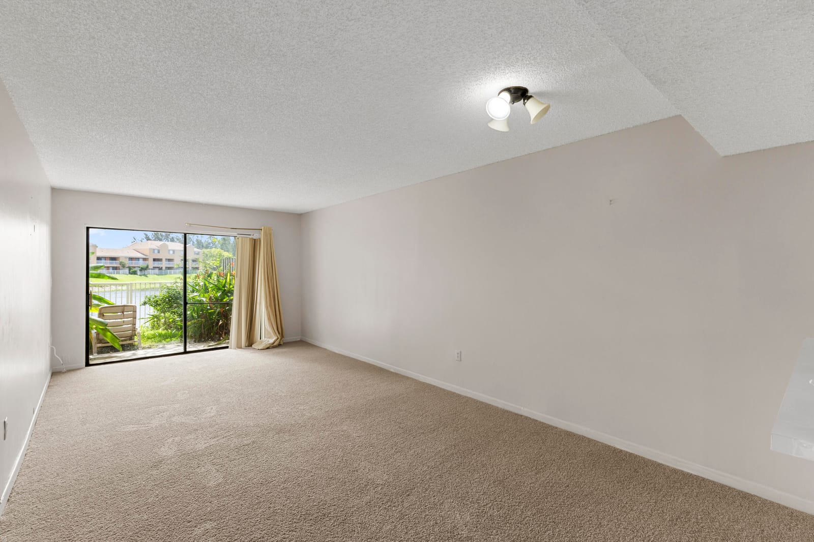 5200 NW 31st Avenue 143 — photo 7