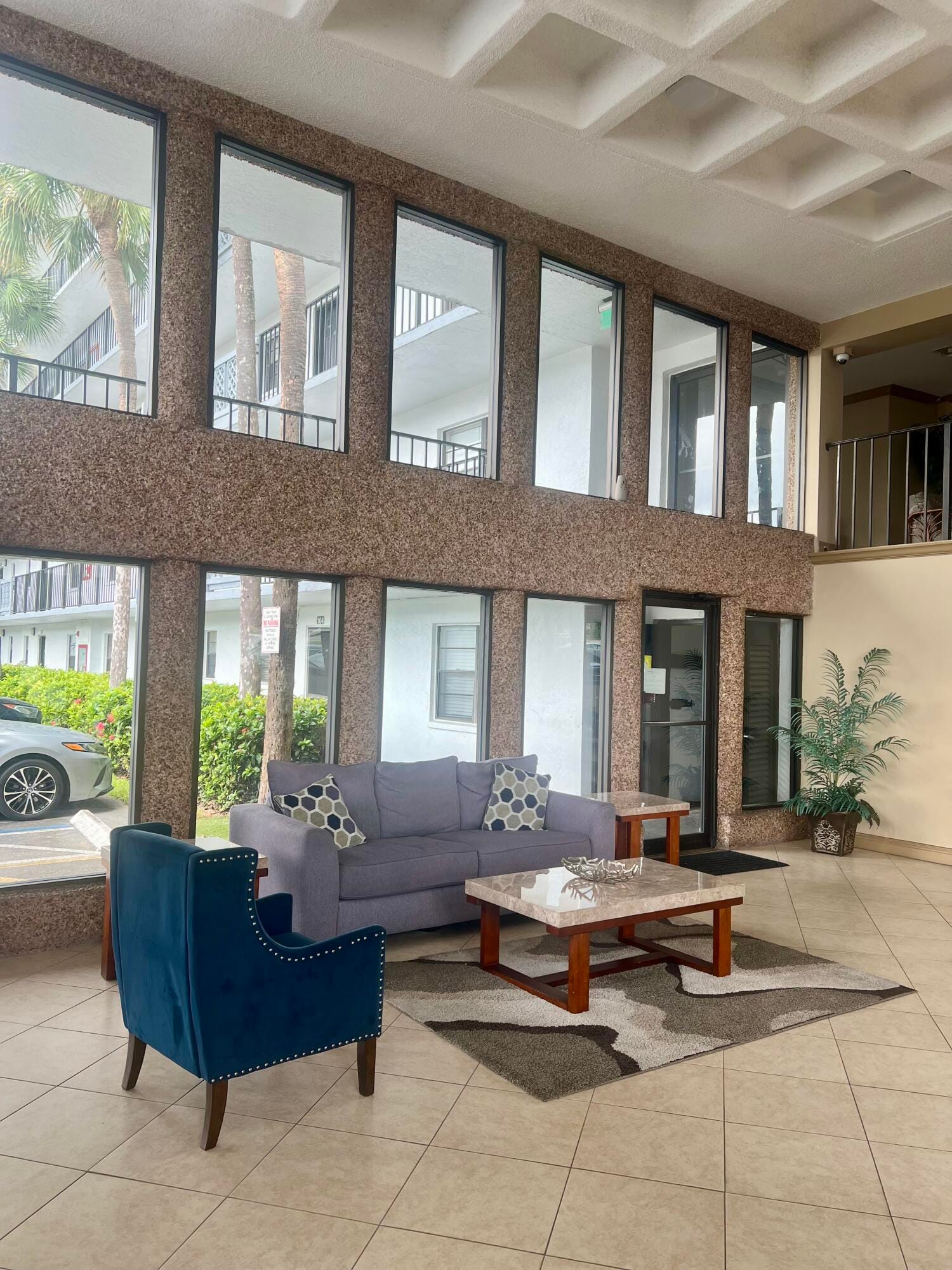 9235 SW 8th Street 304 — photo 3