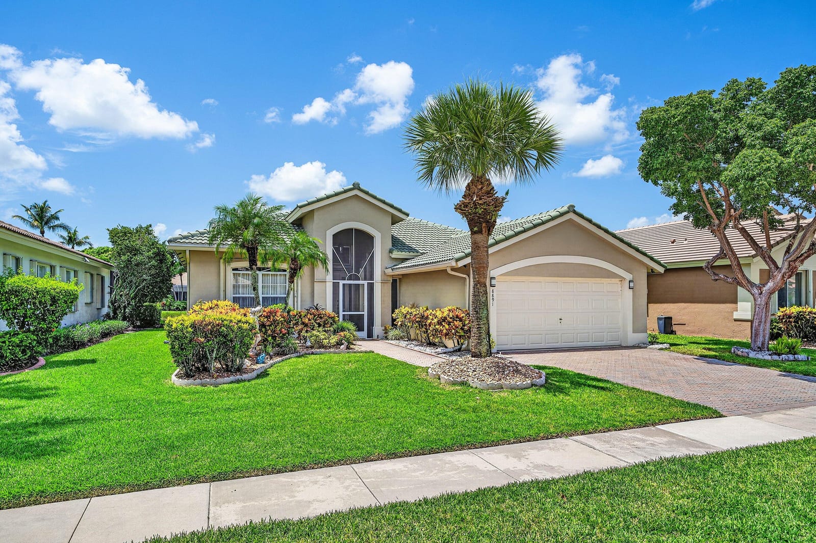 8891 Via Tuscany Drive, Boynton Beach, FL 33472 photo 2
