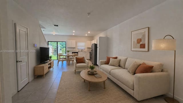 322 NE 1st Drive, Florida City, FL 33034